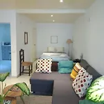 Cozy Studio In Bairro Alto