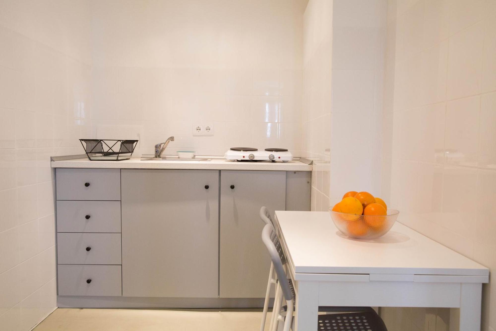 Cozy In Bairro Alto Apartment *